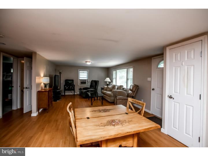 971 Laurelwood Road Pottstown, PA 19465 - Photo 6 of 13 Dining Room