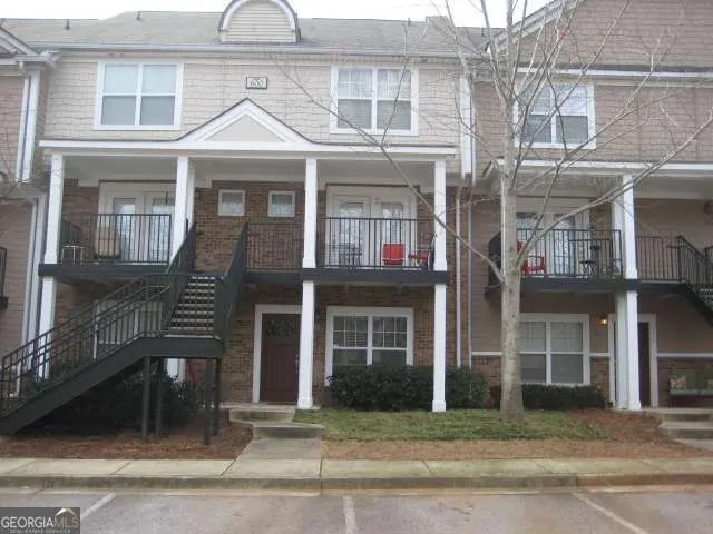 $244,000 | 1035 South Barnett Shoals Road, Unit 713, Athens, GA 30605