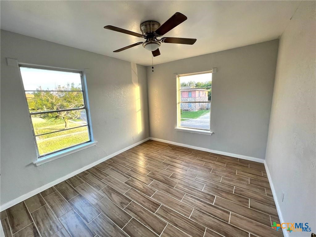 805 Sissom Road Killeen, TX 76541 - Photo 17 of 32