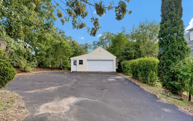 a house view with a outdoor space