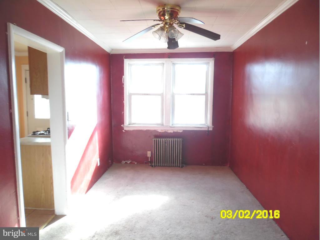 249 West Meadow Road Baltimore, MD 21225 - Photo 4 of 18 Dining Room