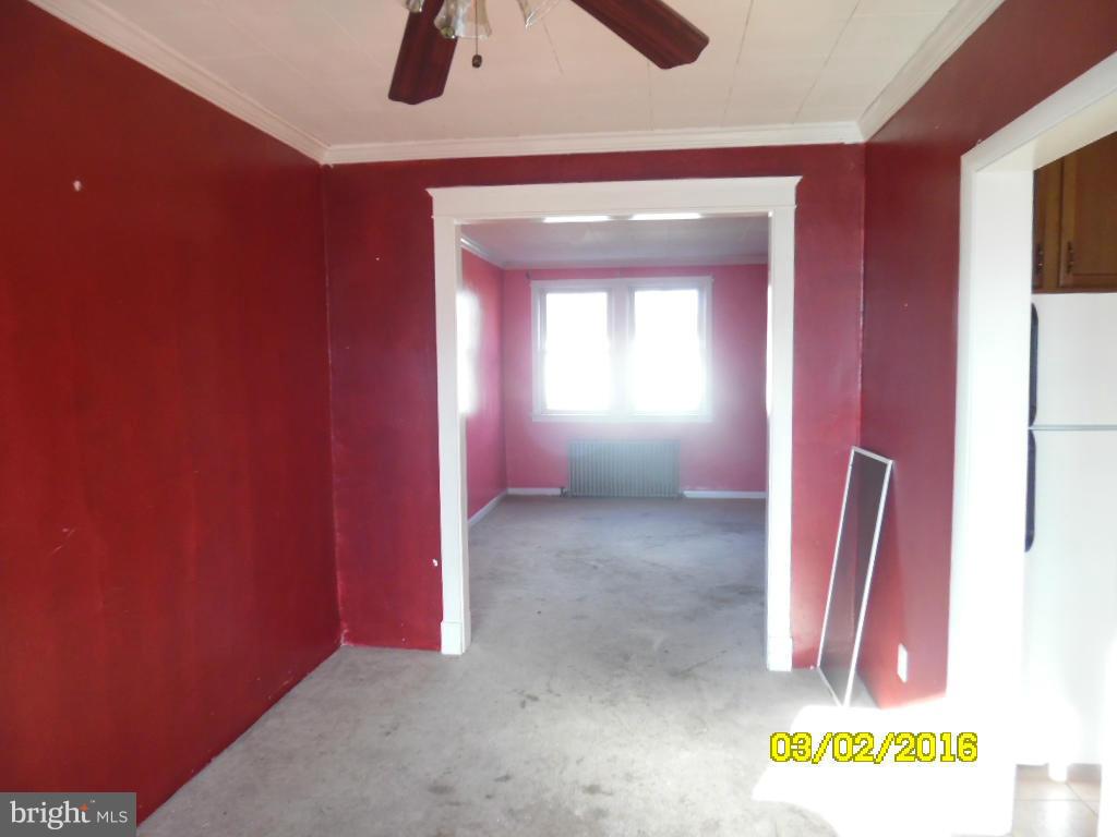 249 West Meadow Road Baltimore, MD 21225 - Photo 5 of 18 Dining Room