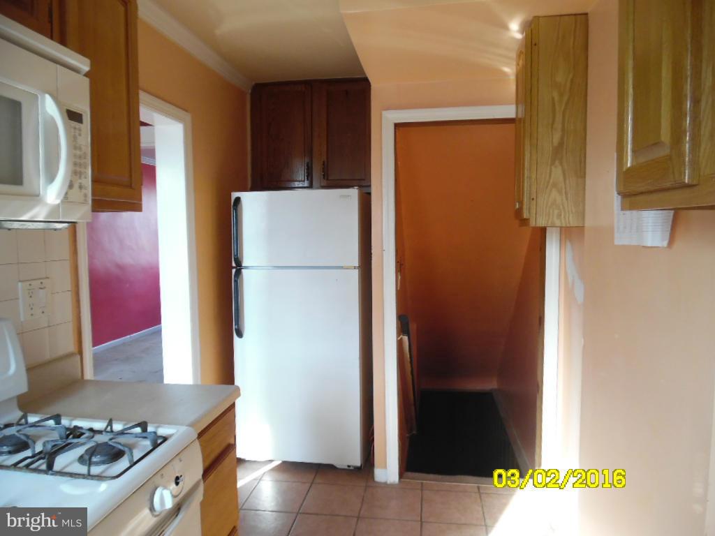 249 West Meadow Road Baltimore, MD 21225 - Photo 6 of 18 Kitchen
