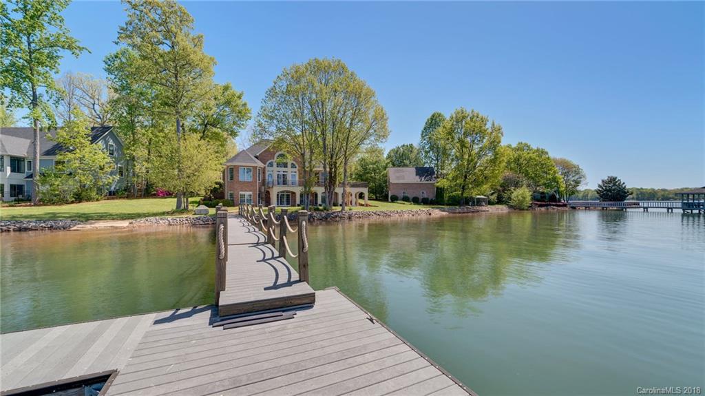 8111 Mallard Road Denver, NC 28037 - Photo 4 of 36