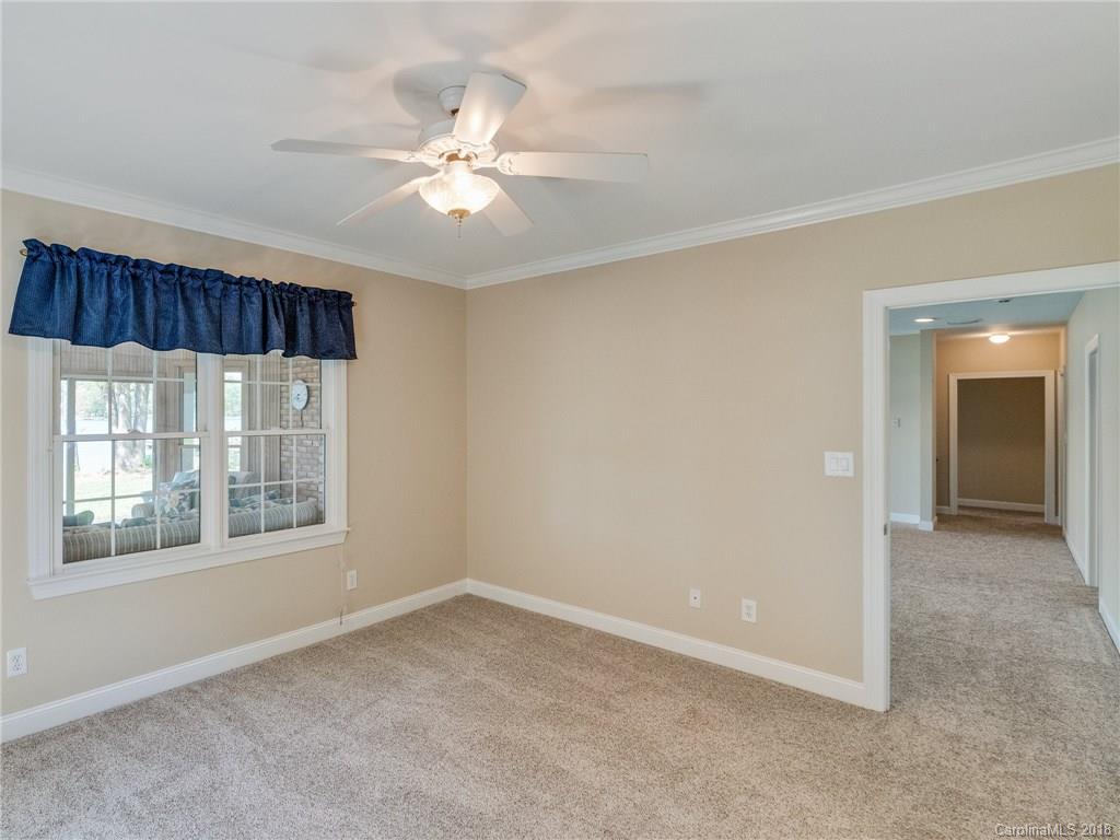 8111 Mallard Road Denver, NC 28037 - Photo 34 of 36