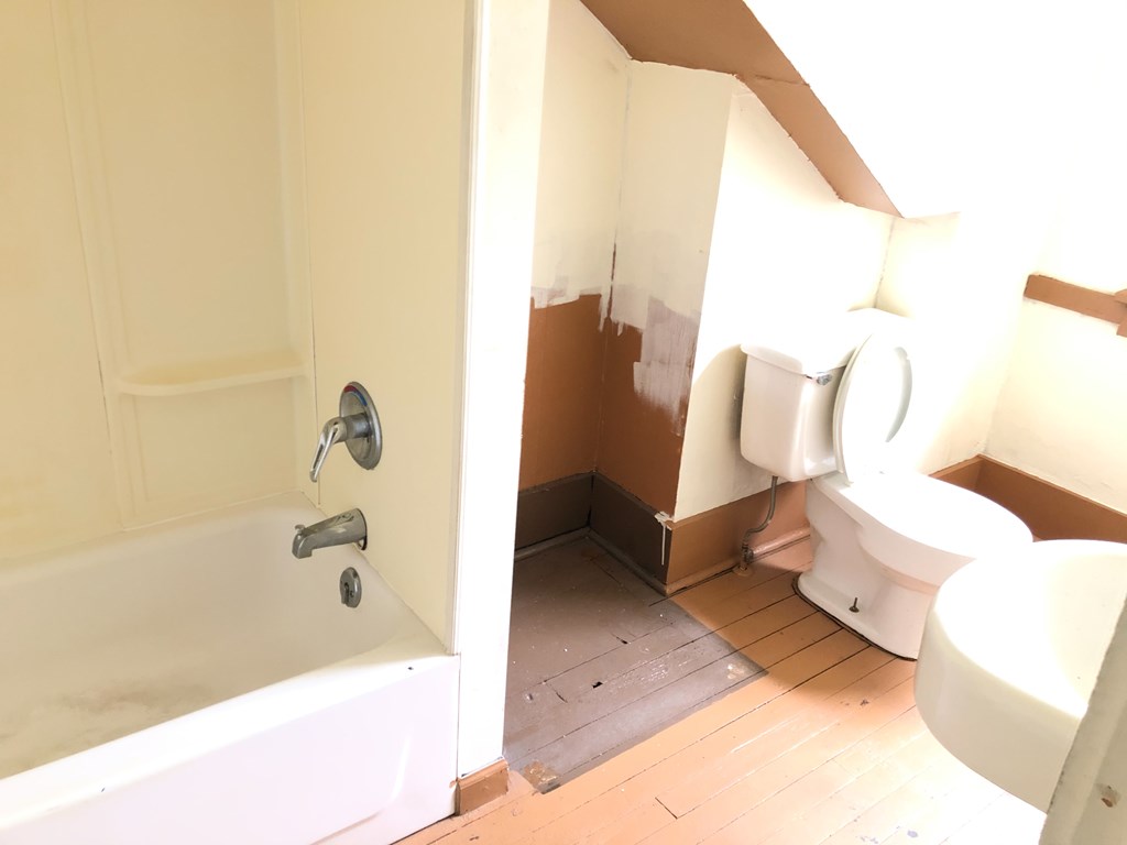 821 Merle Road Clarion, PA 16214 - Photo 3 of 9