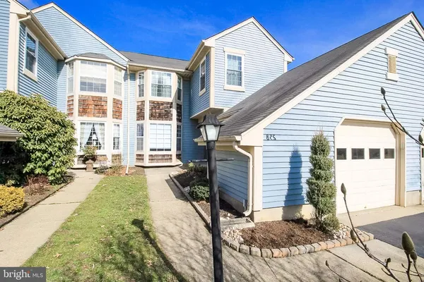 $2,400 | 2 Bristol Court, Unit A, Monroe Township, NJ 08831