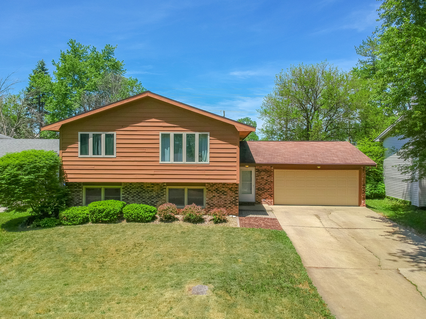 1202 George Drive Normal, IL 61761 - Photo 1 of 37