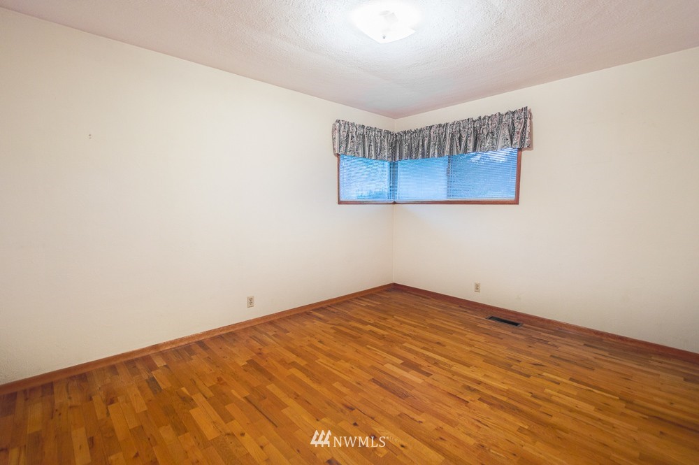 109 Kennicott Road Chehalis, WA 98532 - Photo 15 of 23 a view of an empty room