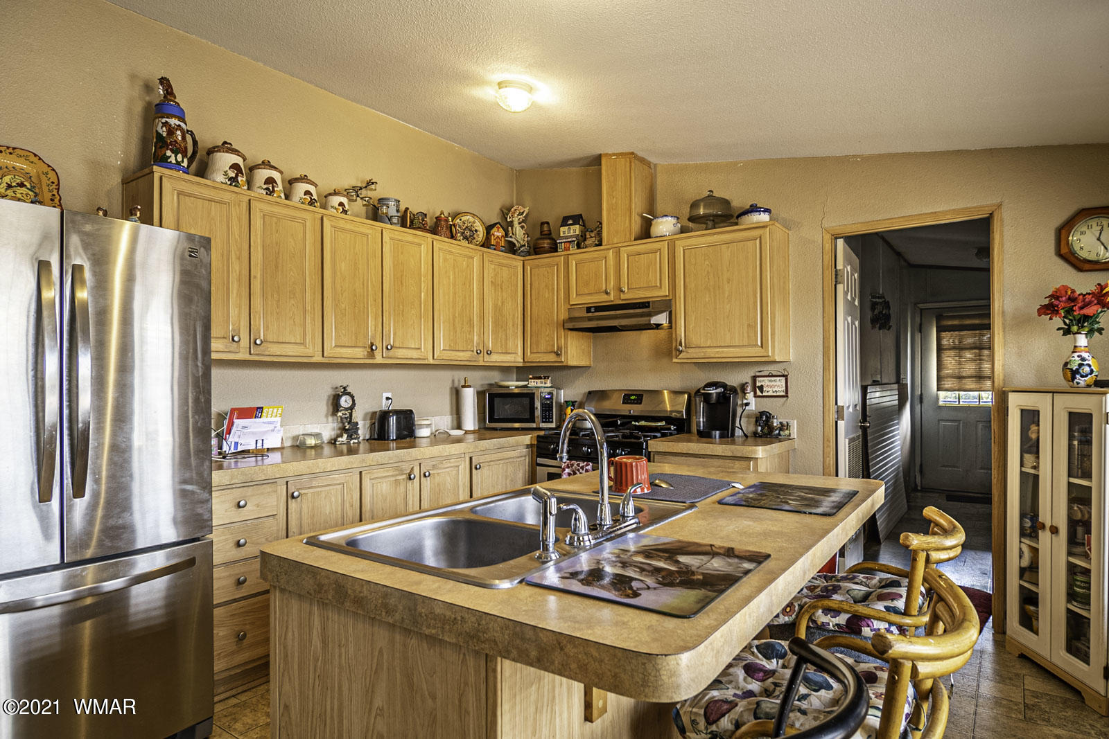 7526 Shumway Road Show Low, AZ 85901 - Photo 3 of 29 Gallery Image 3