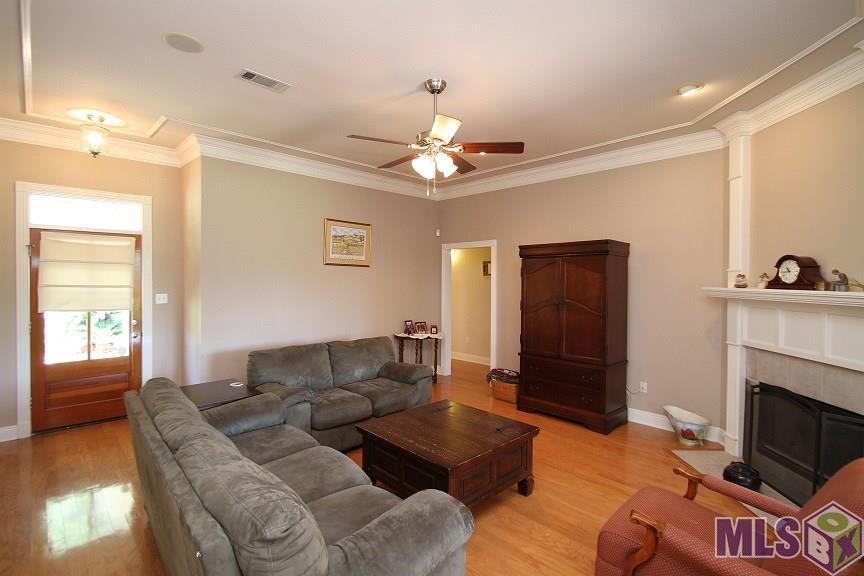 17044 Rennes Road Prairieville, LA 70769 - Photo 8 of 22 Gallery Image 8