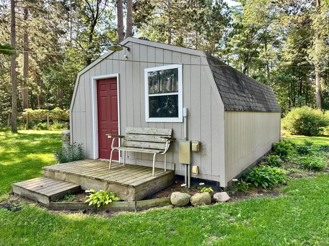 $500,000 | 15740 River Lake Drive, Menahga, MN 56464