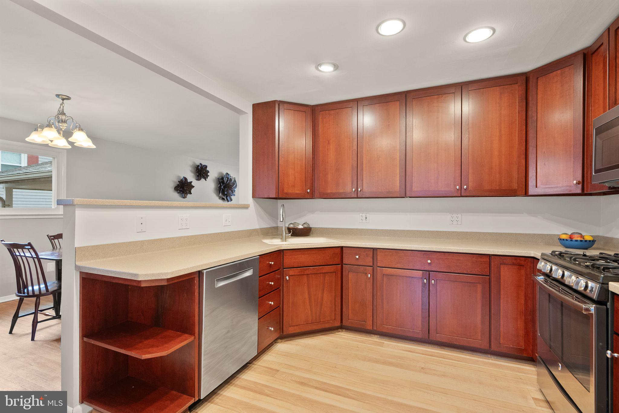 8108 Carrick Lane Springfield, VA 22151 - Photo 13 of 46