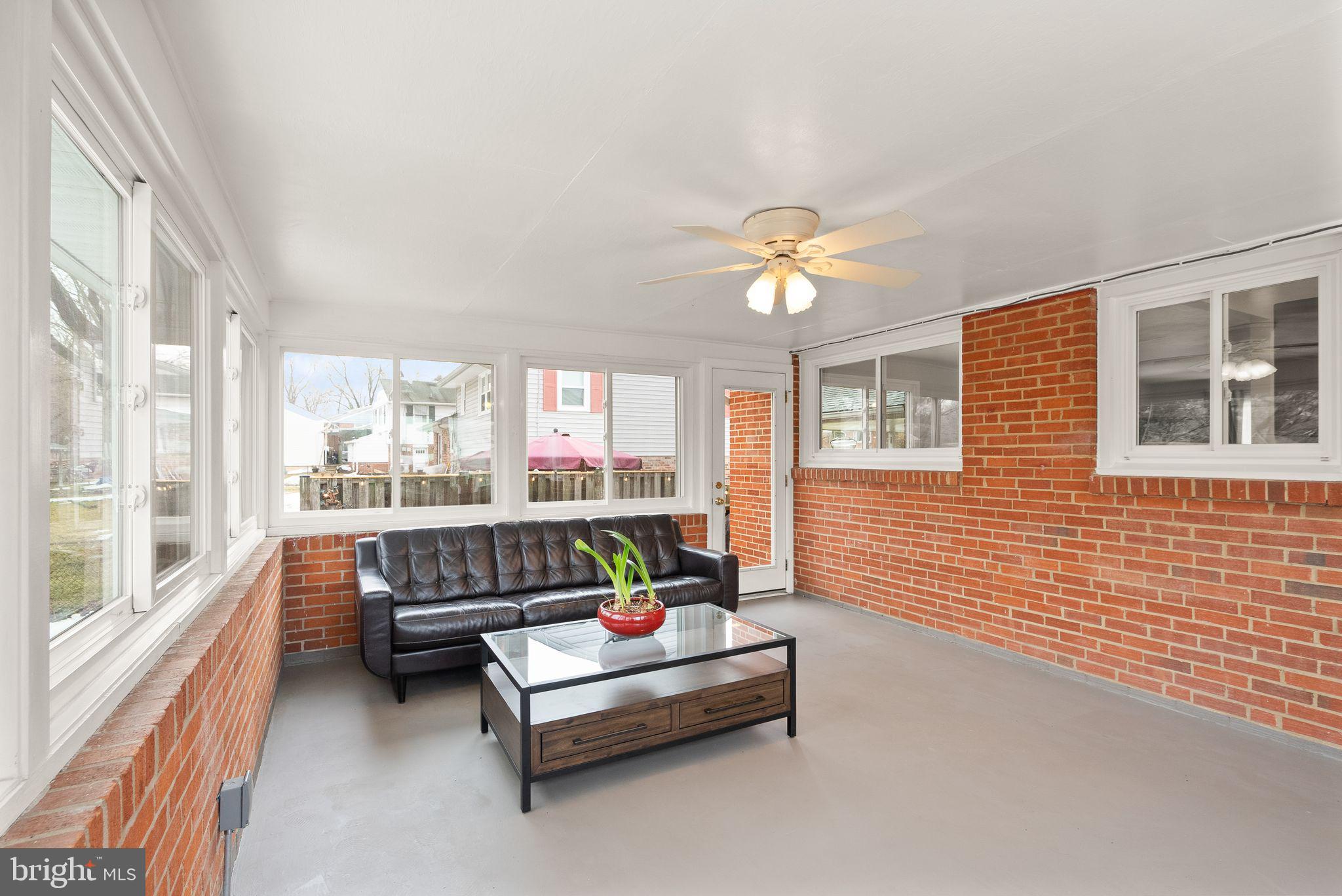 8108 Carrick Lane Springfield, VA 22151 - Photo 18 of 46