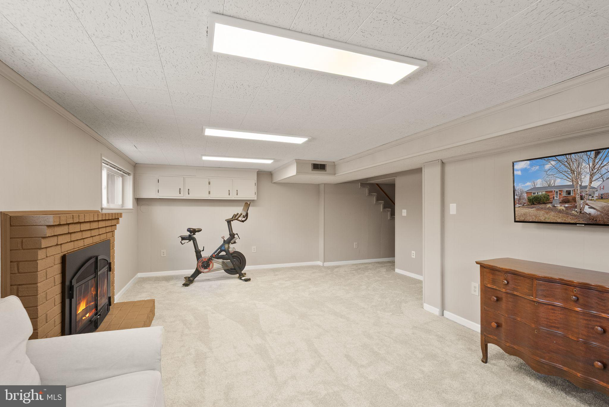 8108 Carrick Lane Springfield, VA 22151 - Photo 33 of 46