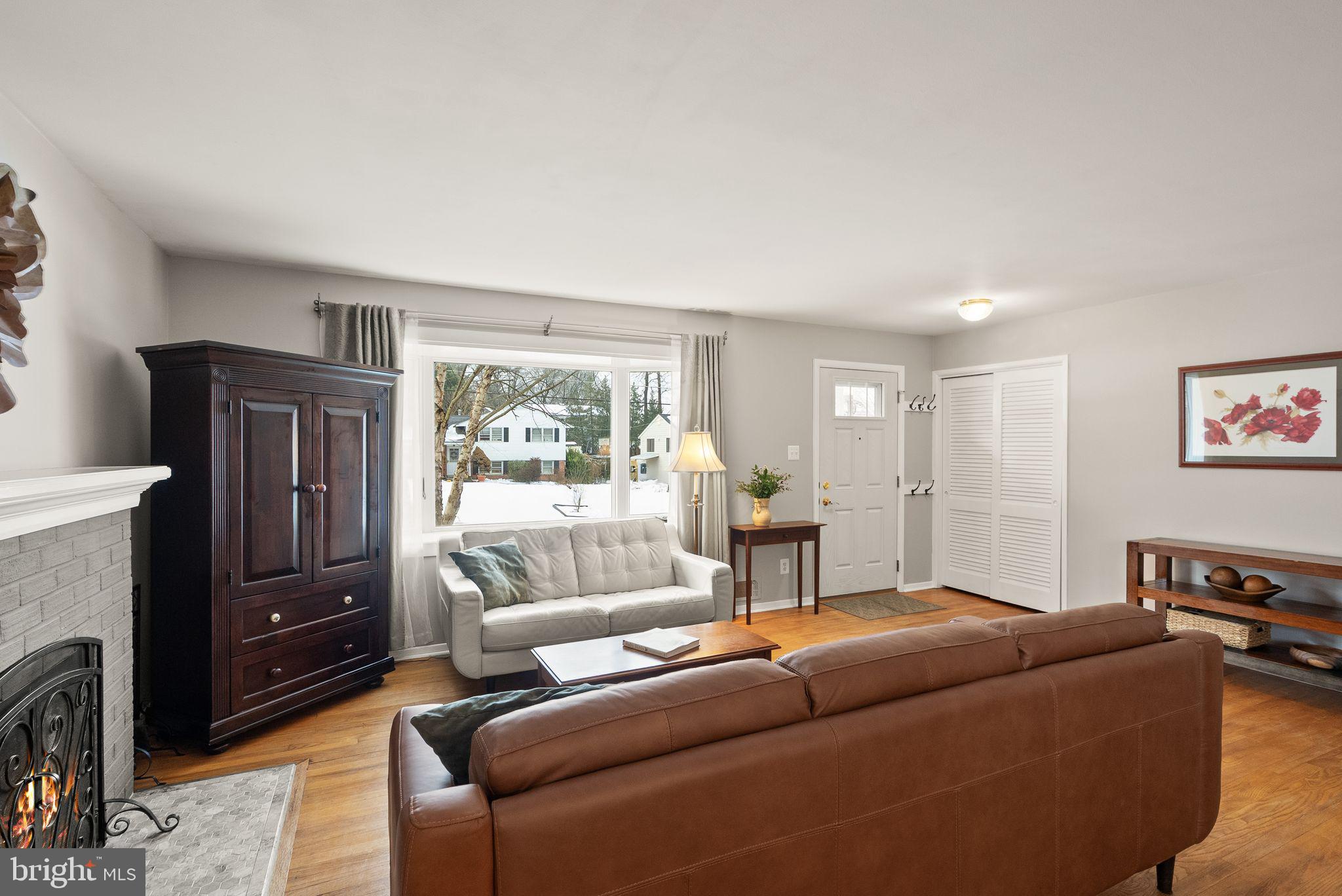 8108 Carrick Lane Springfield, VA 22151 - Photo 8 of 46