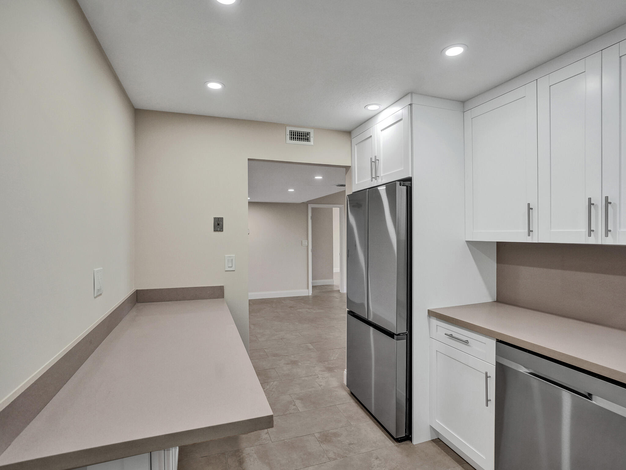 10777 West Sample Road, Unit 1008 Coral Springs, FL 33065 - Photo 31 of 43 DSC03492