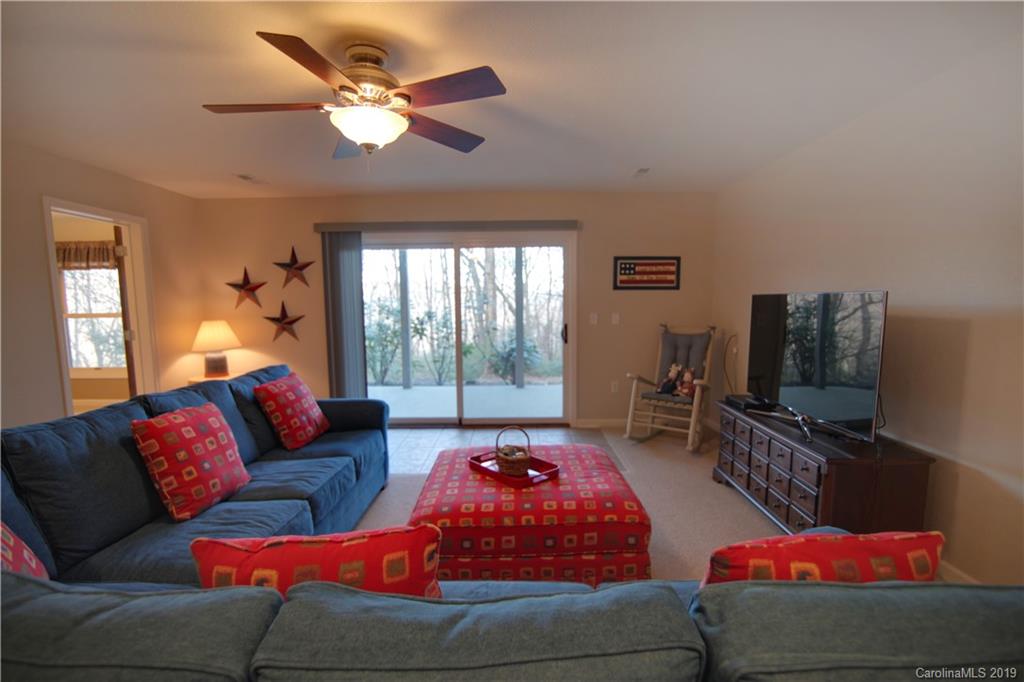 292 Cardinal Road Lake Lure, NC 28746 - Photo 16 of 36 Gallery Image 16