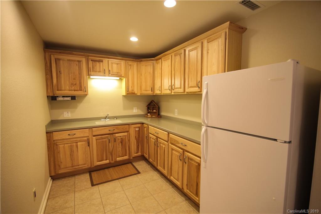 292 Cardinal Road Lake Lure, NC 28746 - Photo 17 of 36 Gallery Image 17