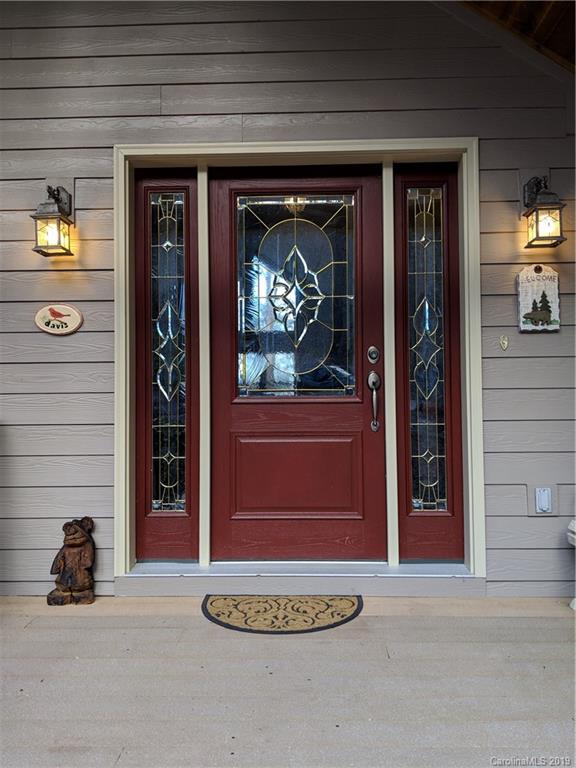292 Cardinal Road Lake Lure, NC 28746 - Photo 4 of 36 Gallery Image 4