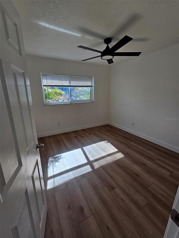 175 174th Terrace East, Unit 2 Redington Shores, FL 33708 - Photo 13 of 24