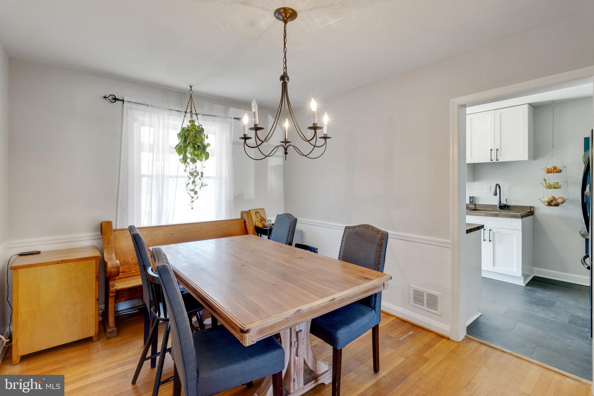 153 Garden Ridge Road Baltimore, MD 21228 - Photo 3 of 40 Dining Room w/ Hardwood Floors