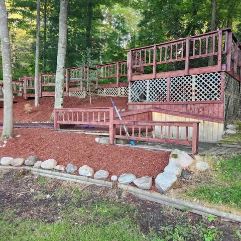 $64,900 | 5632 Cadillac Circle, New Era, MI 49446