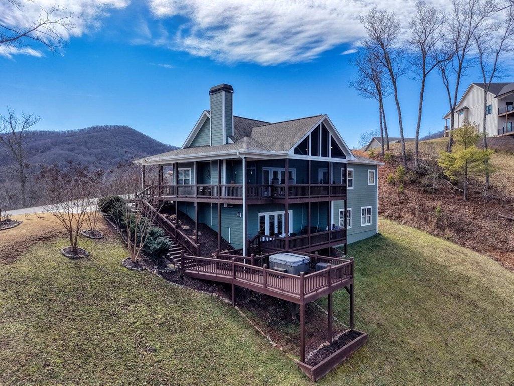 368 Ivy Log Heights Road Young Harris, GA 30582 - Photo 2 of 55