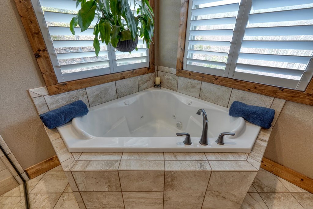 368 Ivy Log Heights Road Young Harris, GA 30582 - Photo 27 of 55