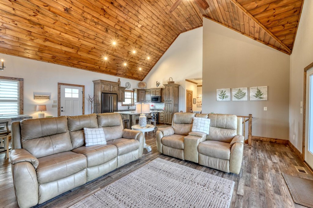 368 Ivy Log Heights Road Young Harris, GA 30582 - Photo 4 of 55