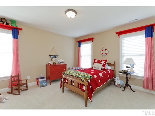 8402 Wheatstone Lane Raleigh, NC 27613 - Photo 20 of 25 Bathroom