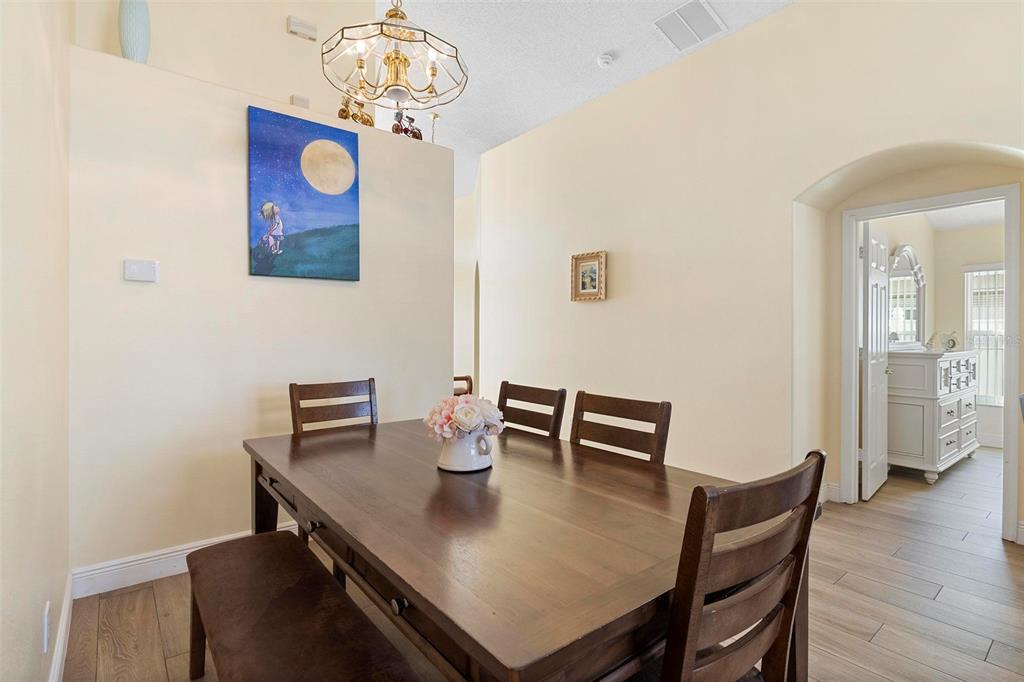2535 Oneida Loop Kissimmee, FL 34747 - Photo 10 of 59 Gallery Image 10