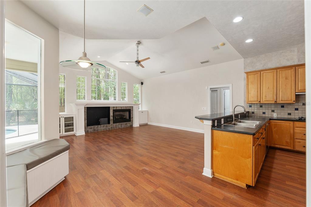 10511 Southwest 17th Place Gainesville, FL 32607 - Photo 16 of 77