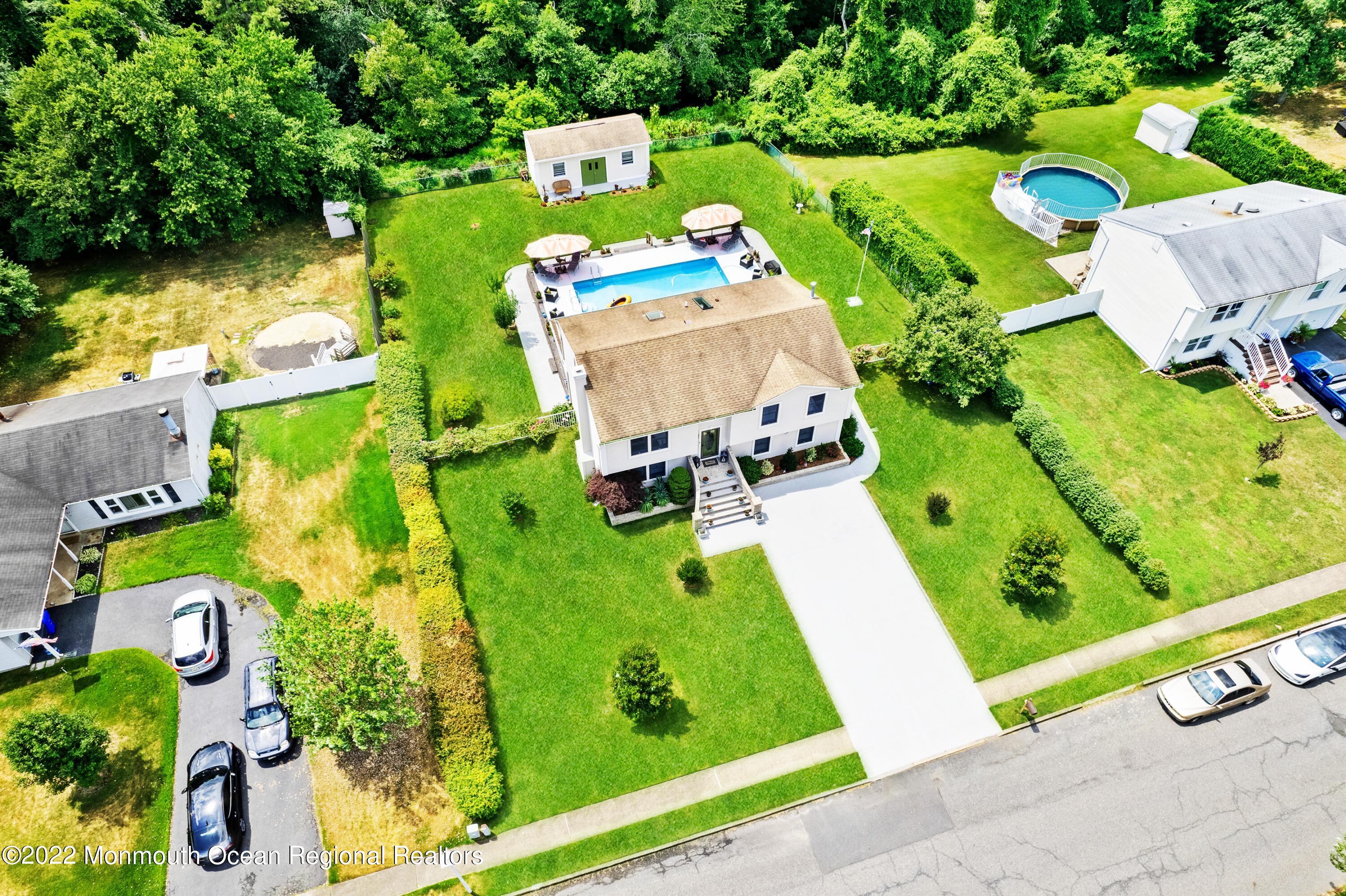 689 Millbrook Road Brick, NJ 08724 - Photo 35 of 44 689MillbrookRd-EDIT 38