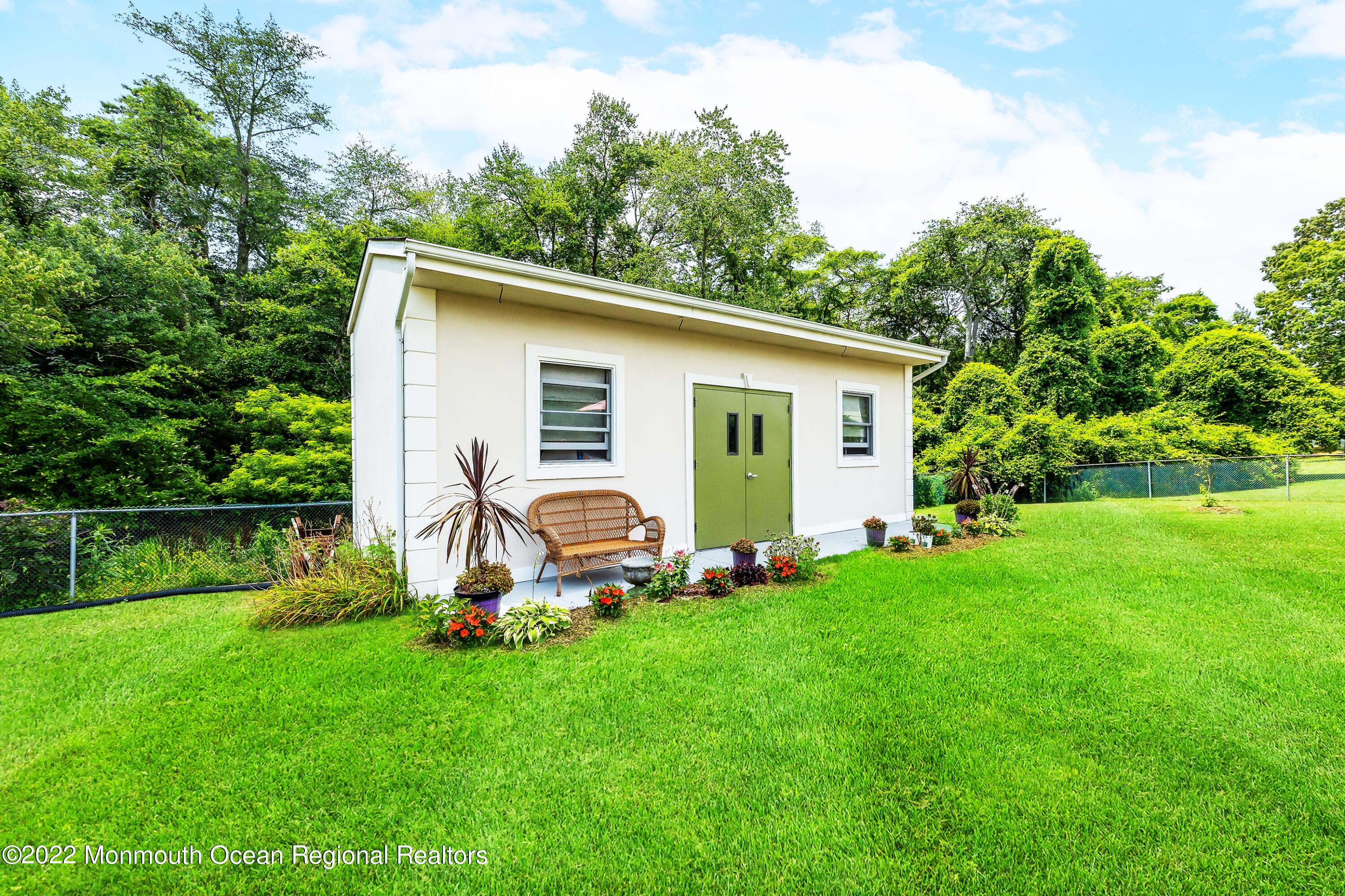 689 Millbrook Road Brick, NJ 08724 - Photo 40 of 44 689MillbrookRd-EDIT 35