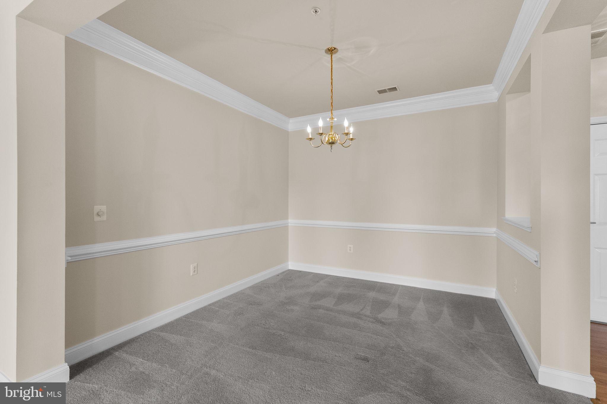 12824 Clarksburg Square Road, Unit 204 Clarksburg, MD 20871 - Photo 6 of 45 Dining room