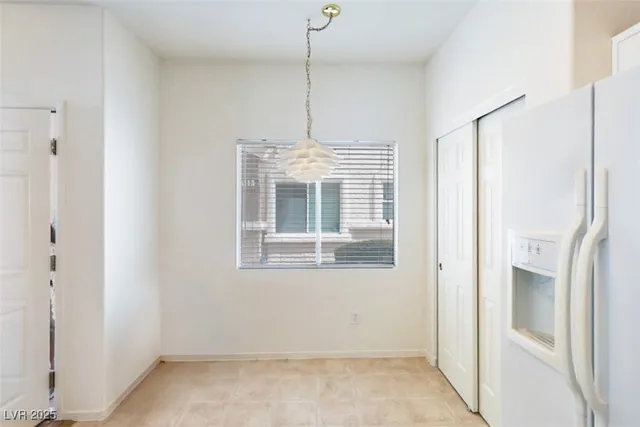 $325,000 | 6568 Strolling Plains Lane, Unit 102, Henderson, NV 89011