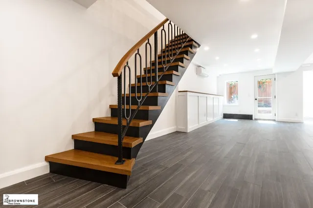 $4,595,000 | 72 Verandah Place | Cobble Hill