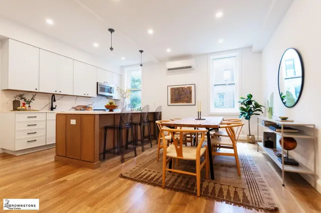 $4,595,000 | 72 Verandah Place | Cobble Hill