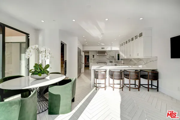 $65,000 | 721 North Beverly Drive, Beverly Hills, CA 90210