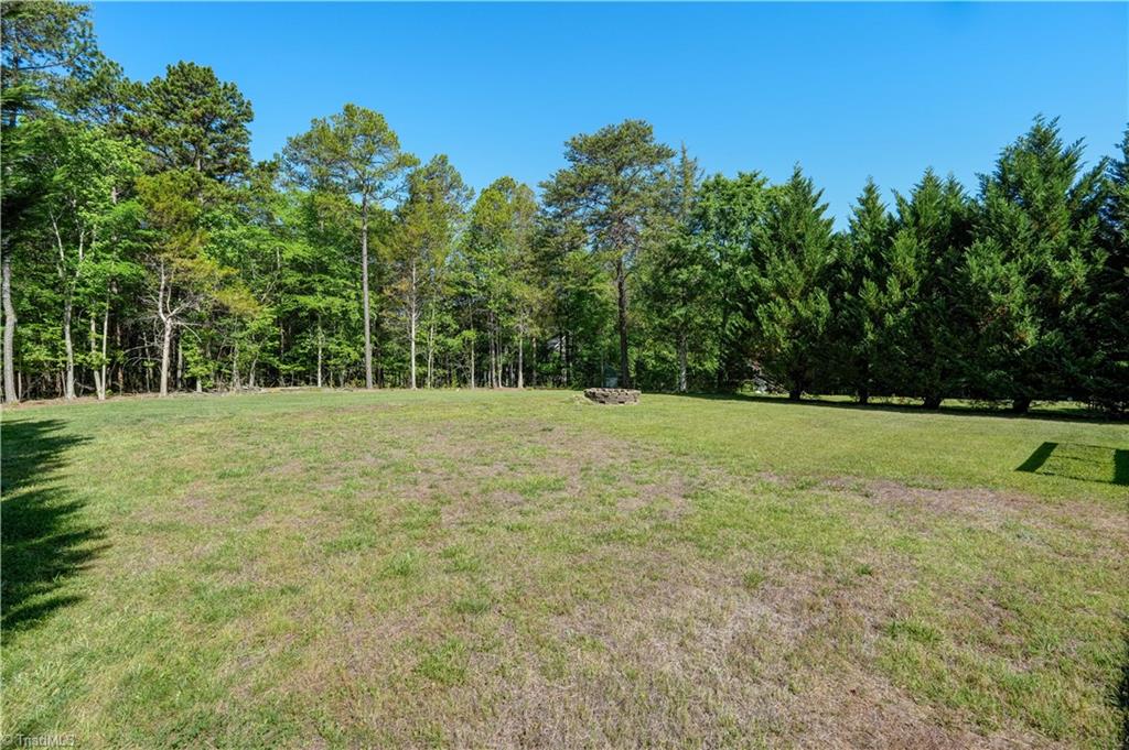2465 Featherstone Court Trinity, NC 27370 - Photo 31 of 38