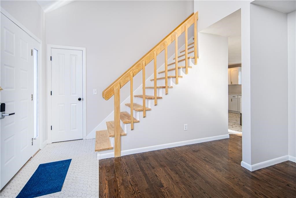 262 Wood Hill Road Narragansett, RI 02882 - Photo 27 of 40