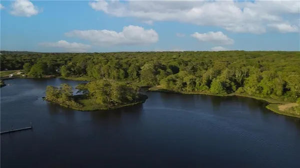 $999,900 | 262 Wood Hill Road, Narragansett, RI 02882