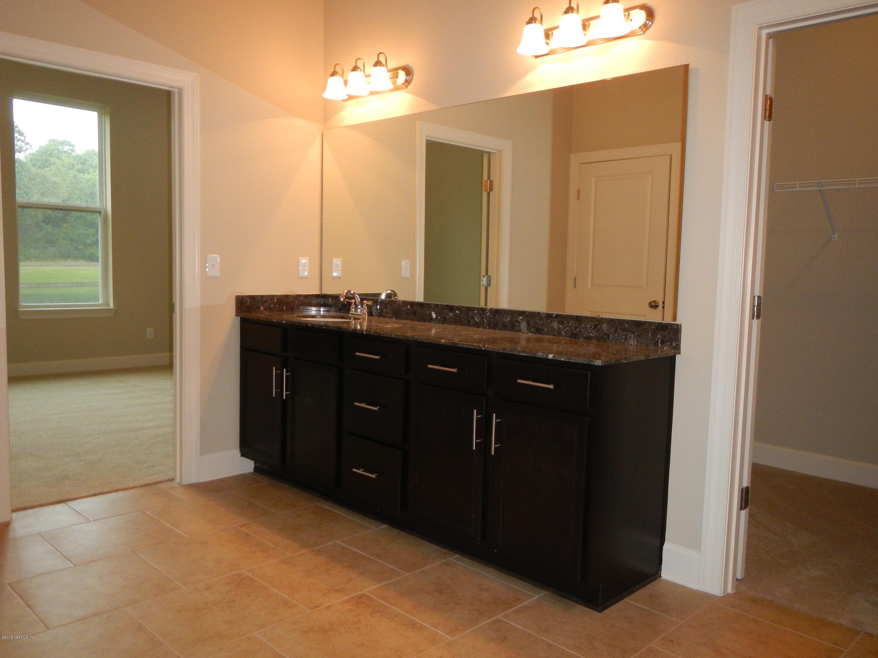 3916 Trail Ridge Road Middleburg, FL 32068 - Photo 19 of 32 Owner's Suite Bath B.JPG