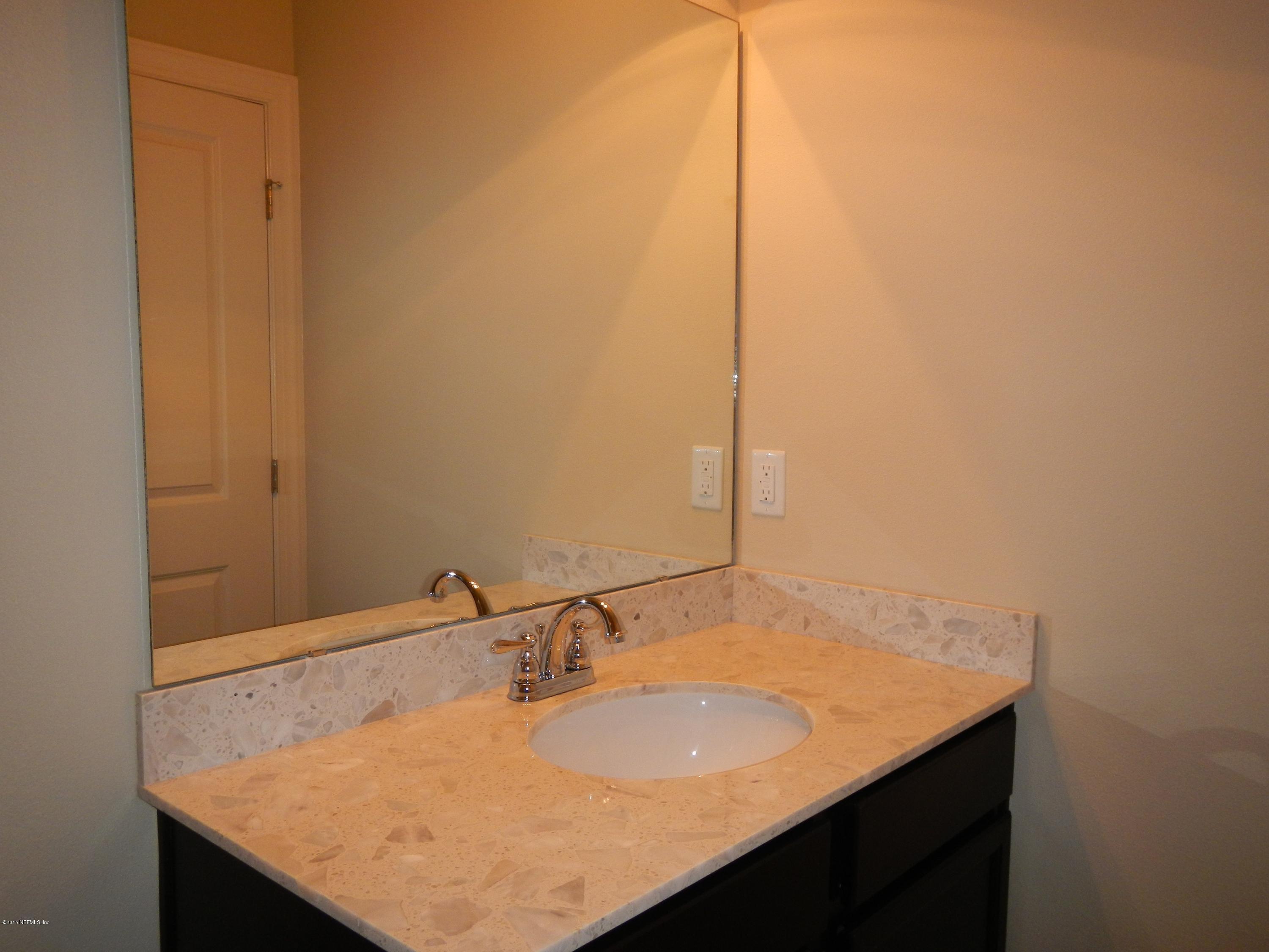 3916 Trail Ridge Road Middleburg, FL 32068 - Photo 29 of 32 Bed#4 Bath B.JPG