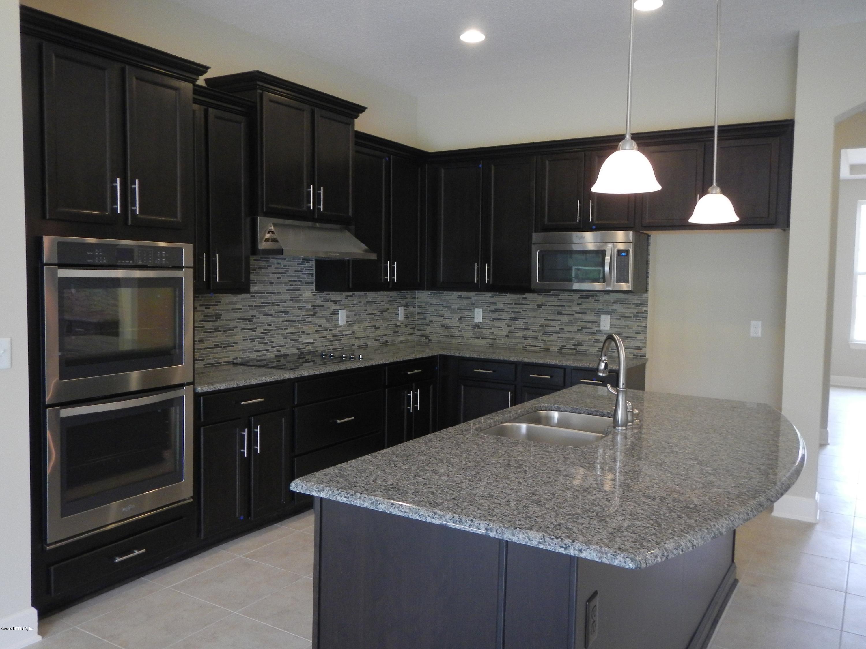 3916 Trail Ridge Road Middleburg, FL 32068 - Photo 10 of 32 Kitchen A.JPG