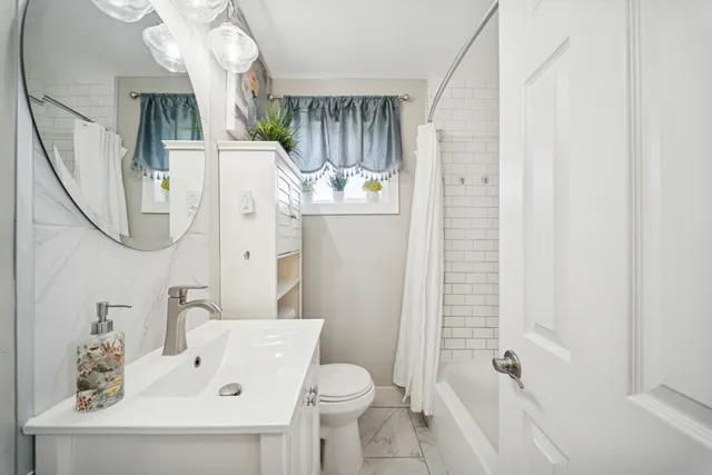 $250,000 | 8435 South State Street, Chicago, IL 60619