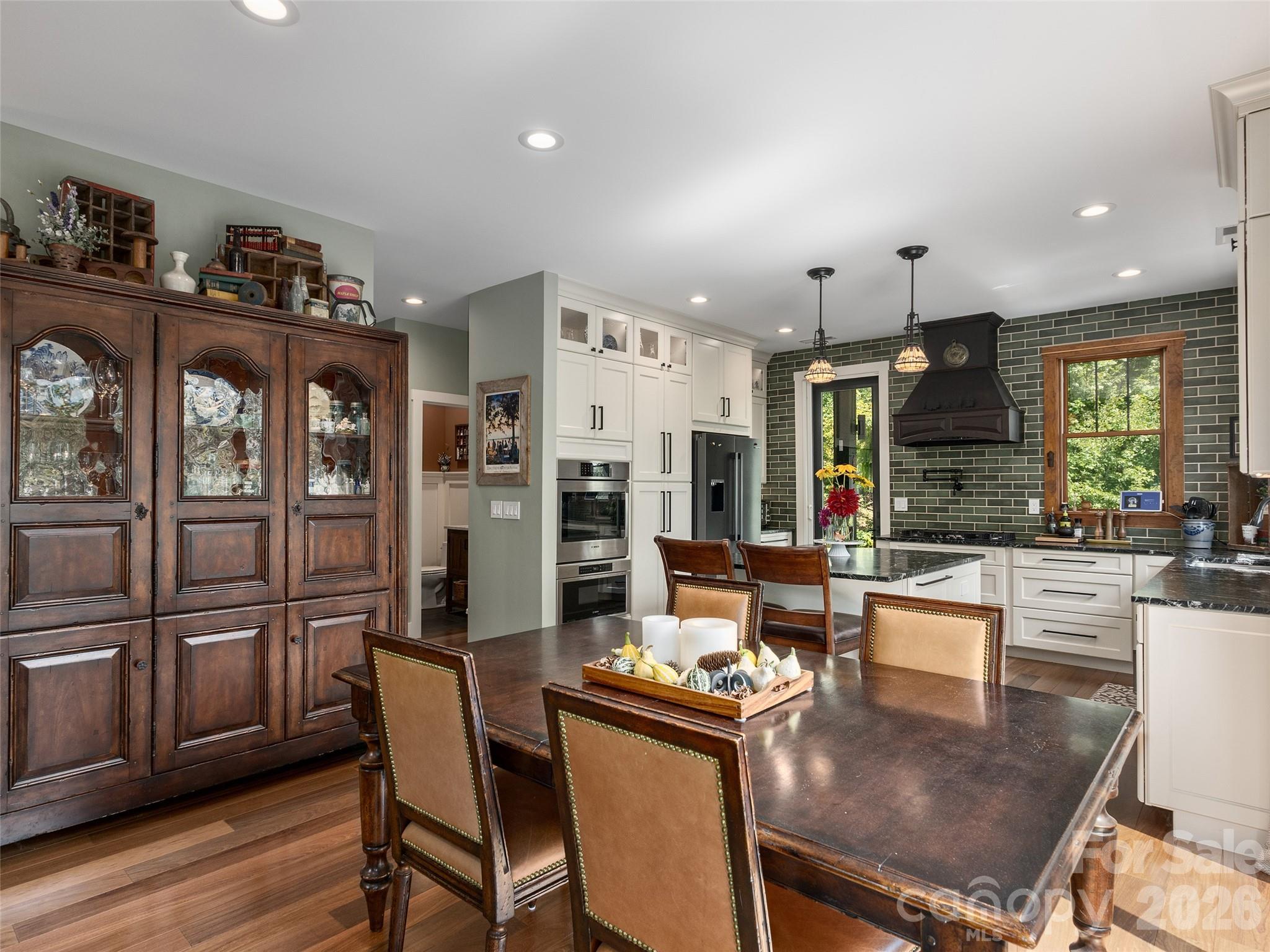 95 Merrills Chase Road Asheville, NC 28803 - Photo 12 of 44 Gallery Image 12