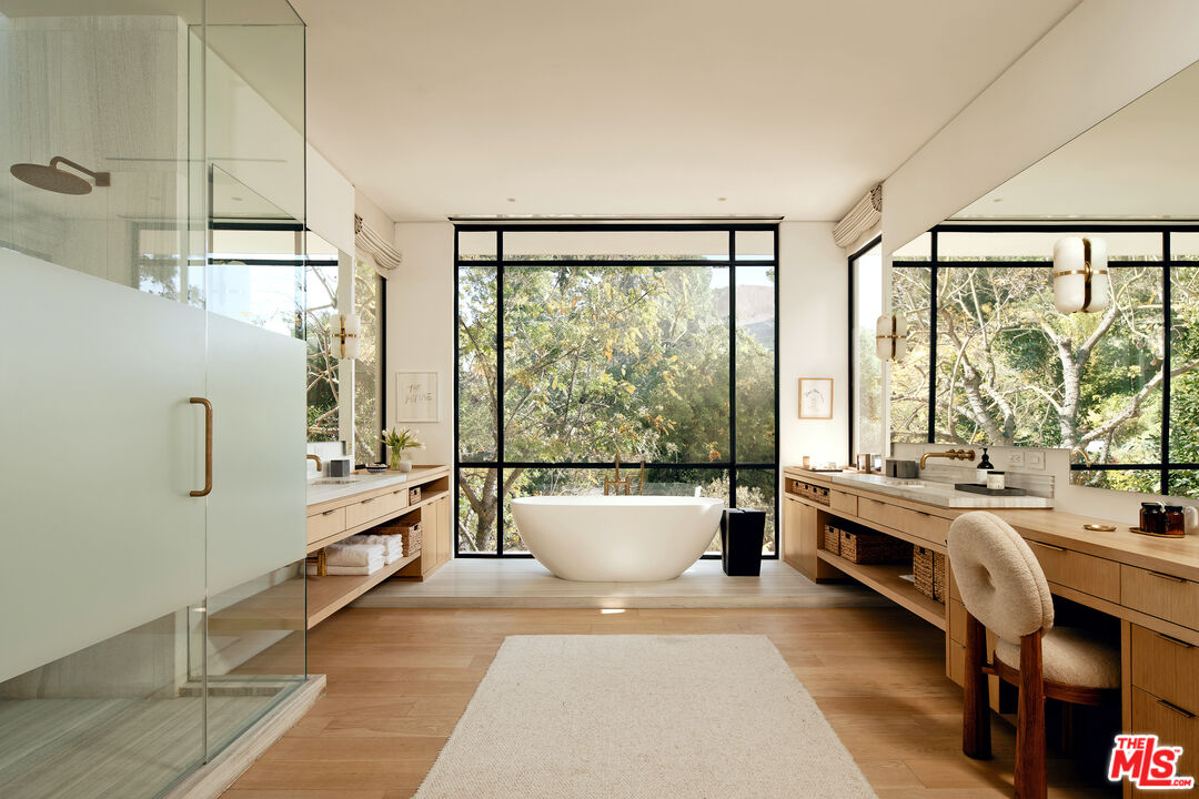 9509 Heather Road Beverly Hills, CA 90210 - Photo 15 of 19