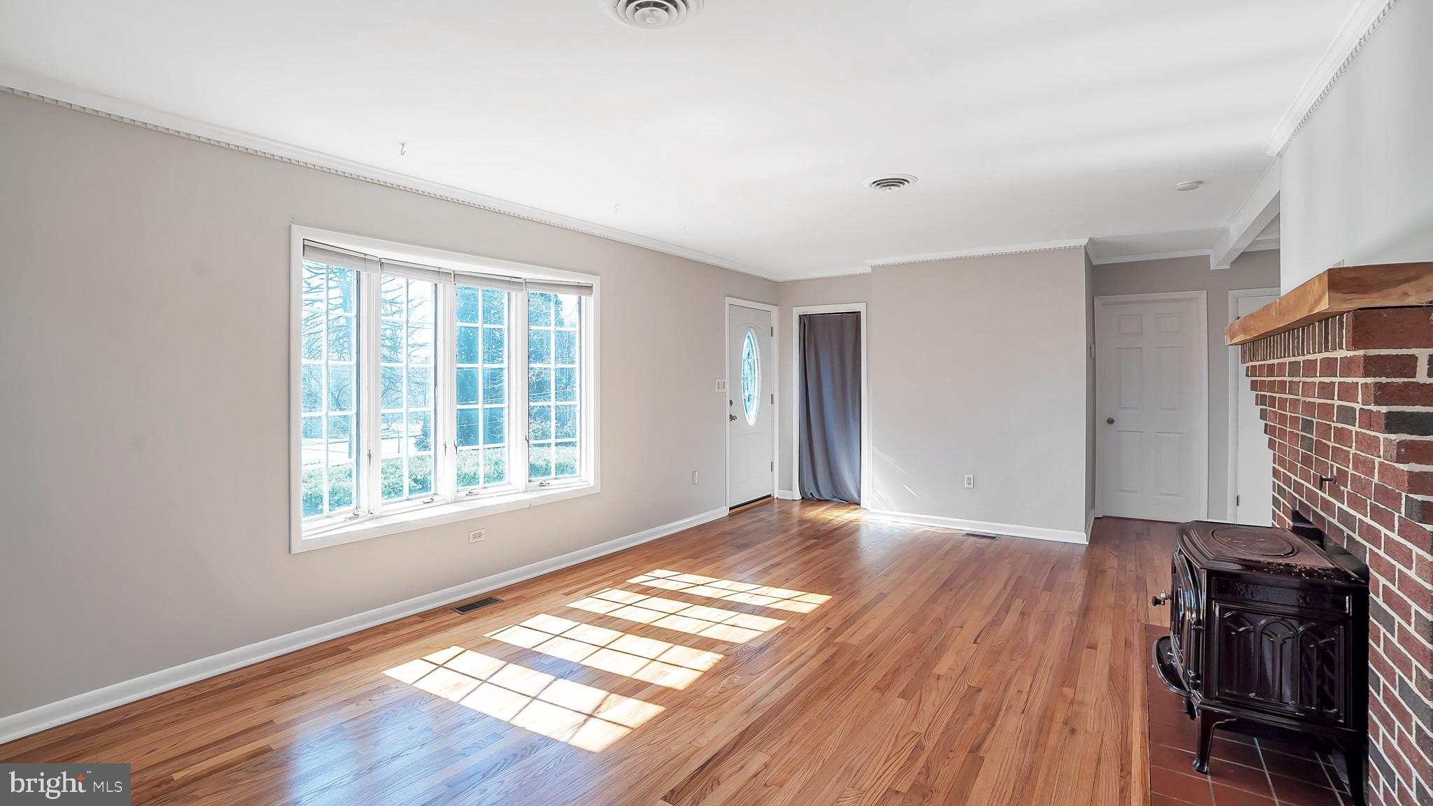 11400 Frederick Road Ellicott City, MD 21042 - Photo 5 of 18 Gallery Image 5